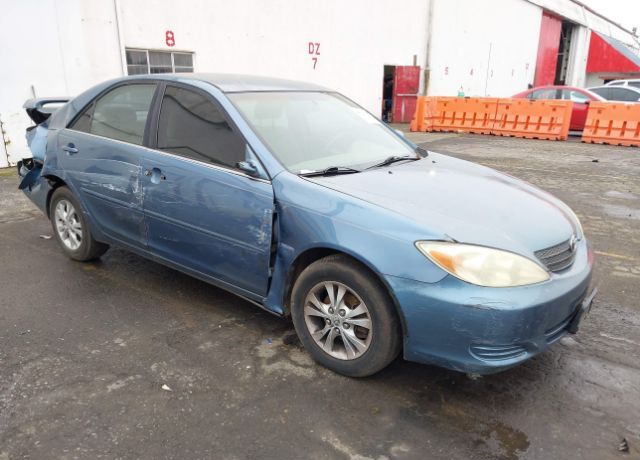 2004 TOYOTA Camry