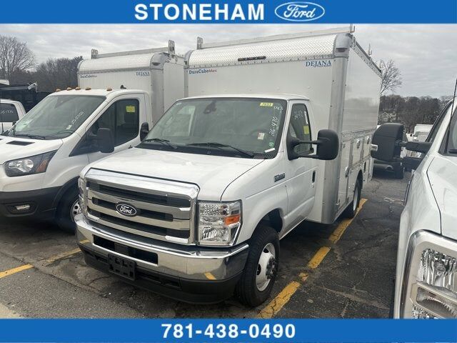 2026 FORD E-350