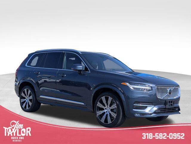 2022 VOLVO XC90