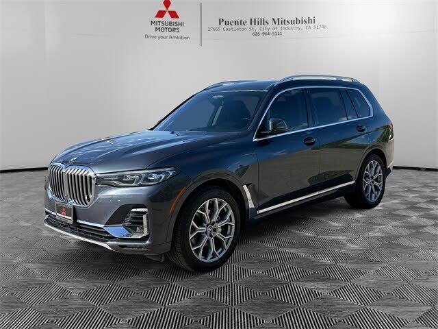 2022 BMW X7