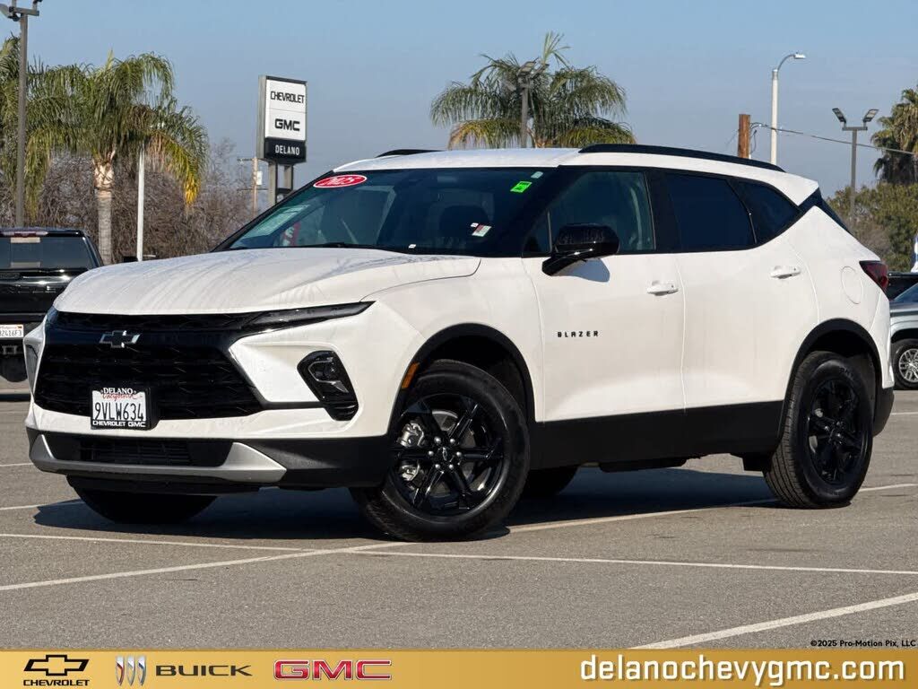 2025 CHEVROLET Blazer