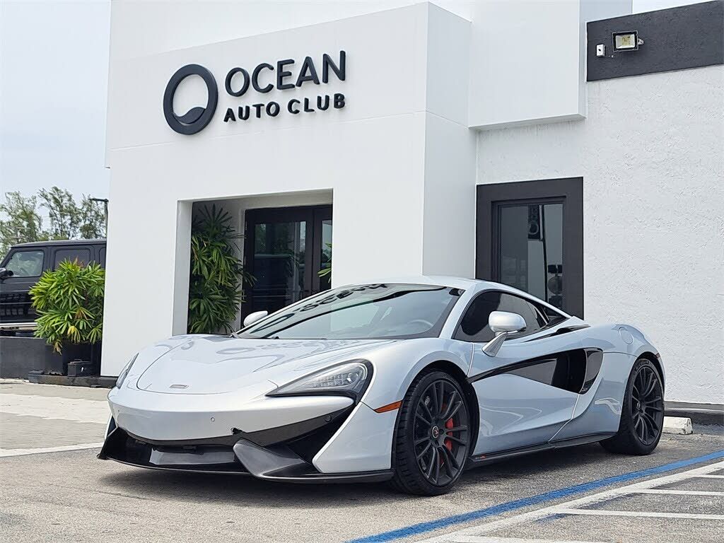 2017 MCLAREN 570S