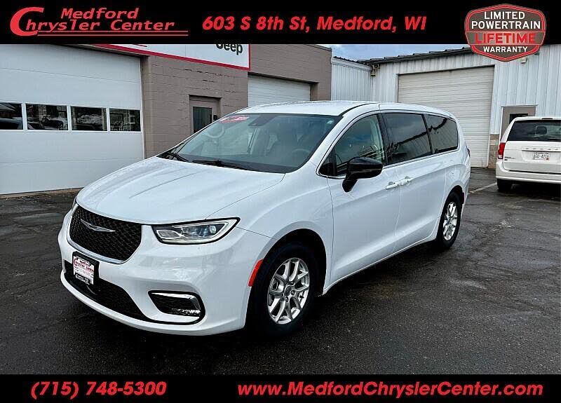 2024 CHRYSLER Pacifica