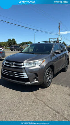 2017 TOYOTA Highlander