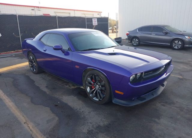 2013 DODGE Challenger