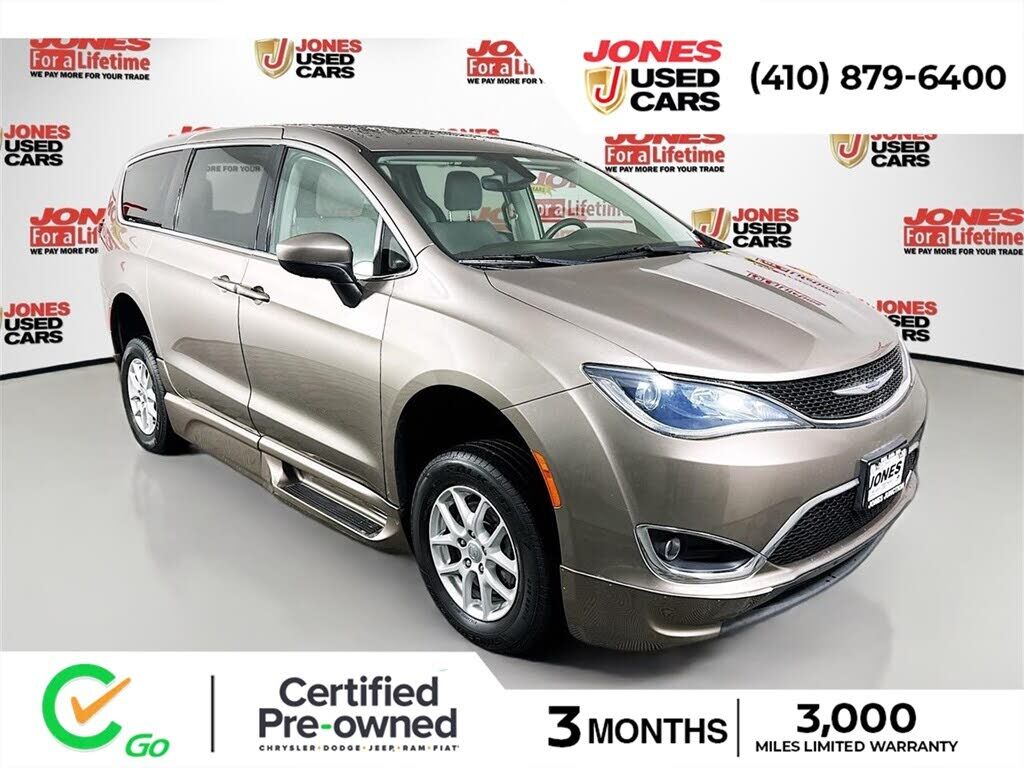 2017 CHRYSLER Pacifica