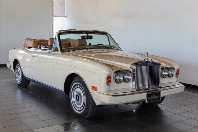 Rolls-Royce Corniche