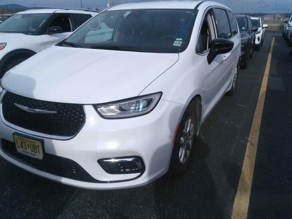 2024 CHRYSLER Pacifica