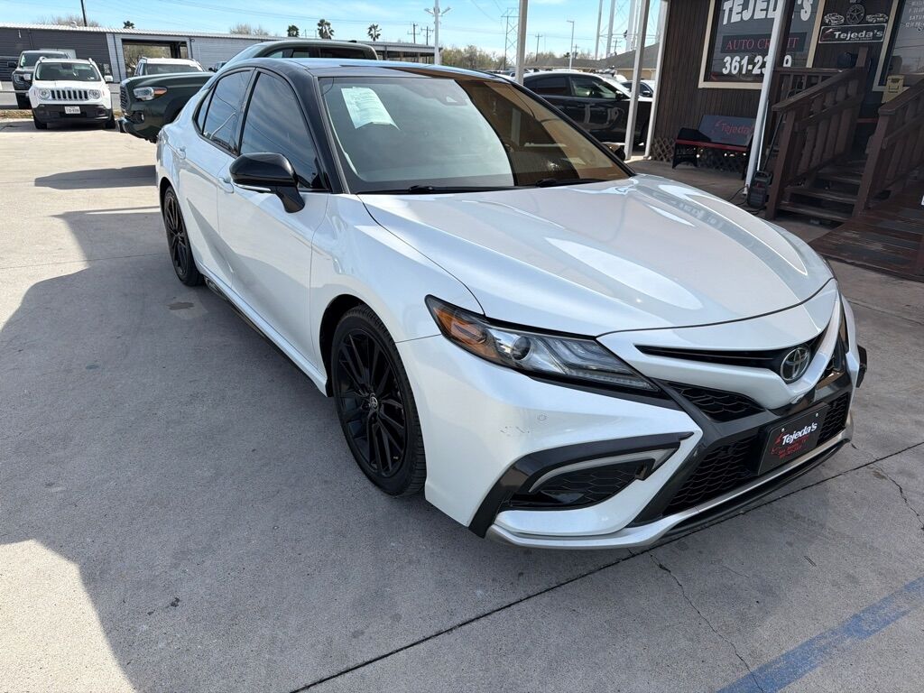 2021 TOYOTA Camry