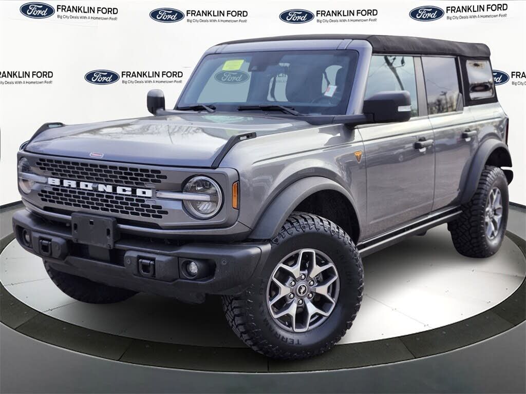 2023 FORD Bronco