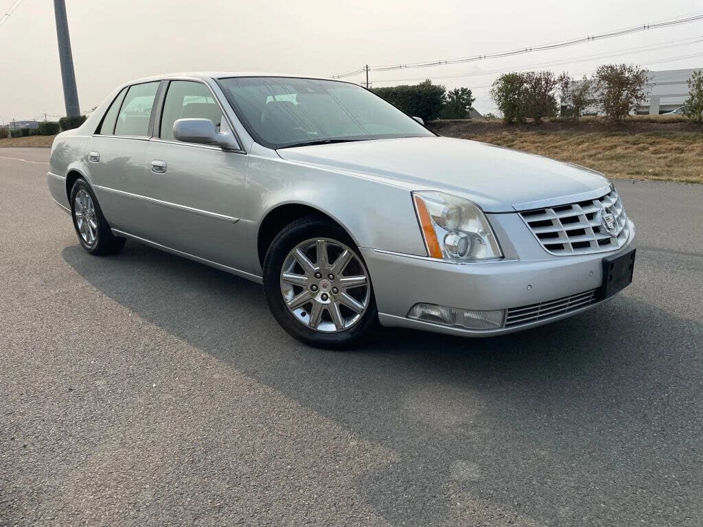 Cadillac DTS