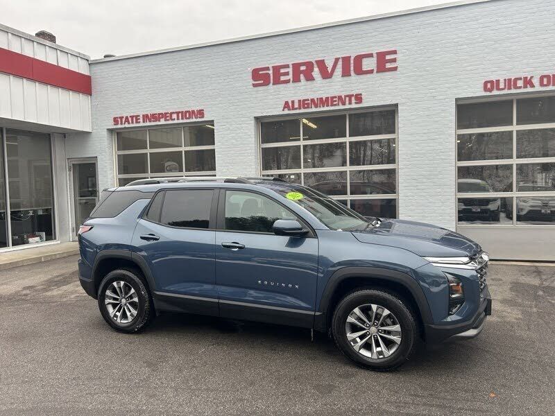 2025 CHEVROLET Equinox