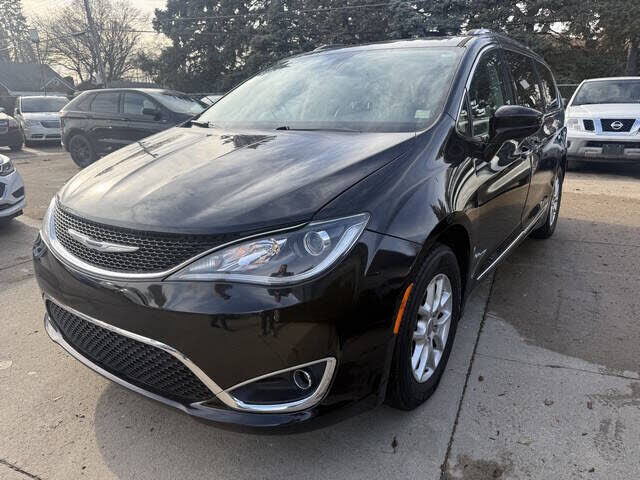 2017 CHRYSLER Pacifica