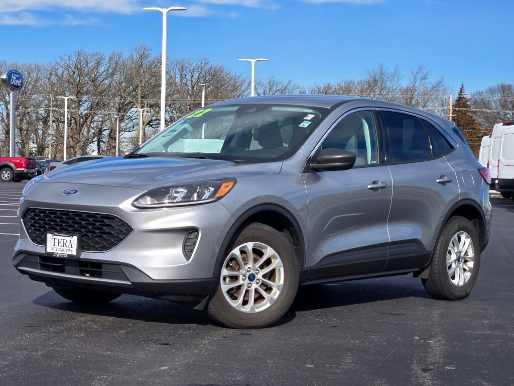 2022 FORD Escape
