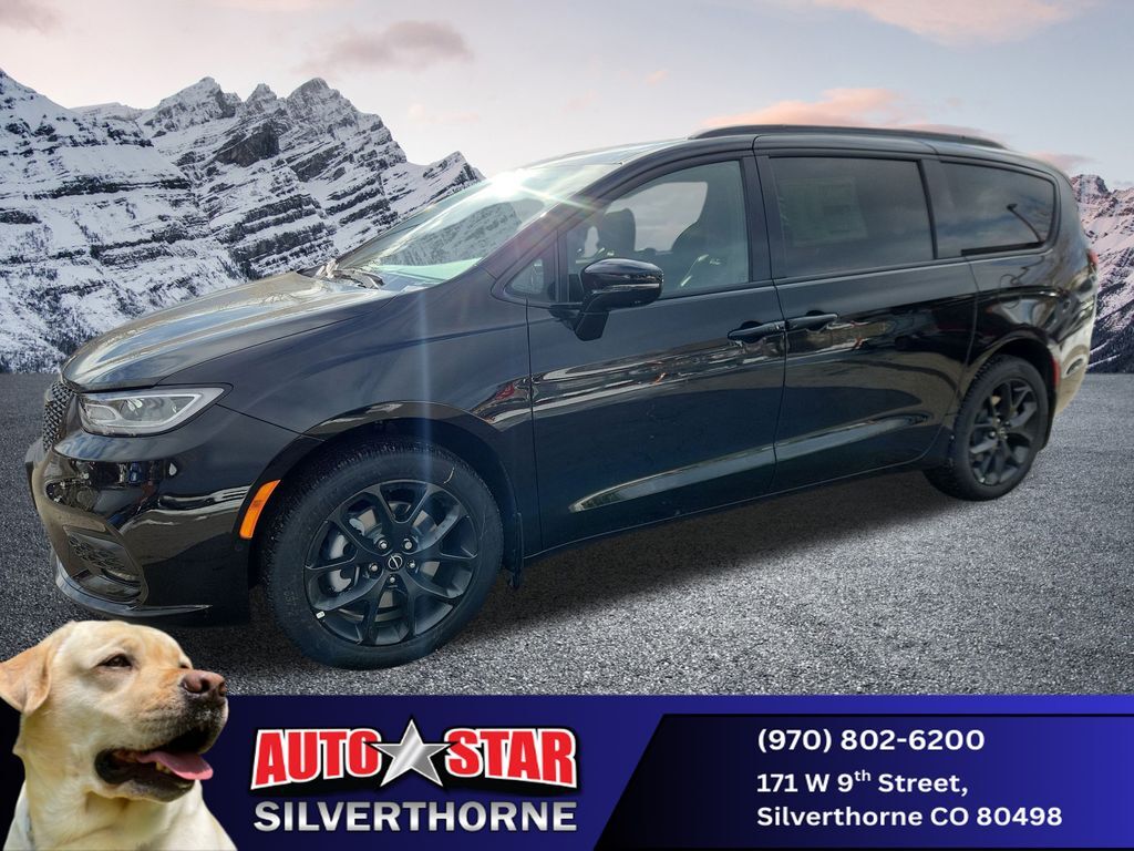 2026 CHRYSLER Pacifica
