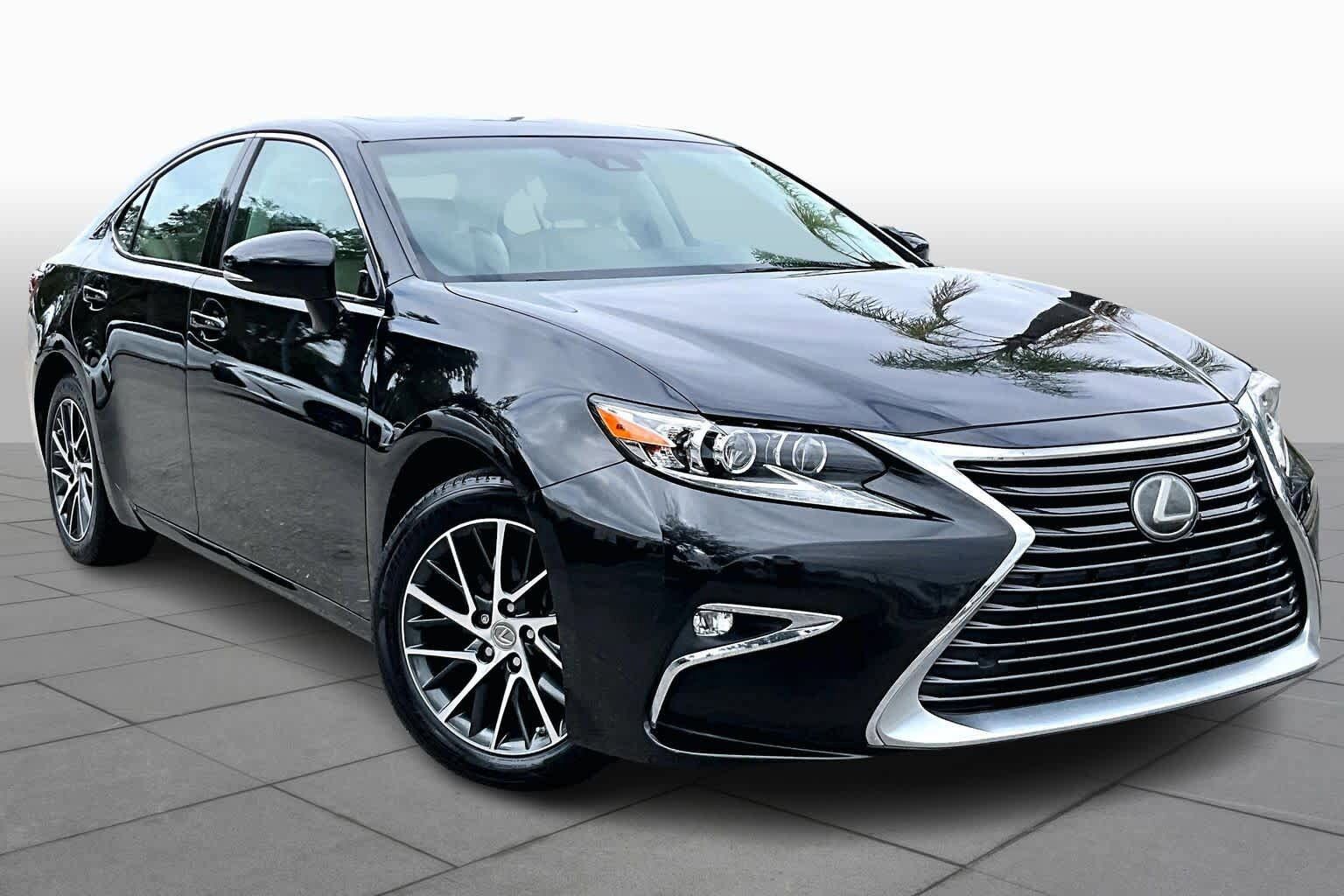 2018 Lexus ES