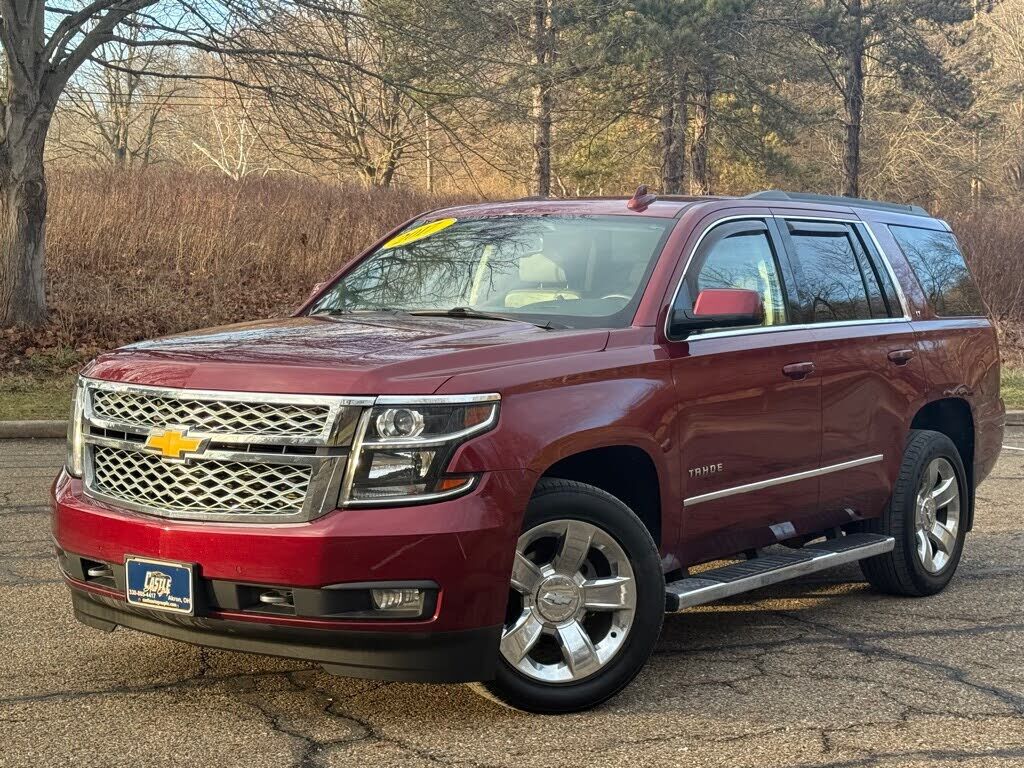 2017 CHEVROLET Tahoe