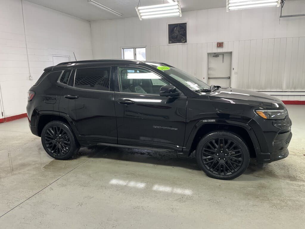2022 JEEP Compass