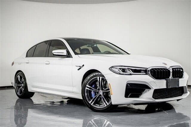 2023 BMW M5