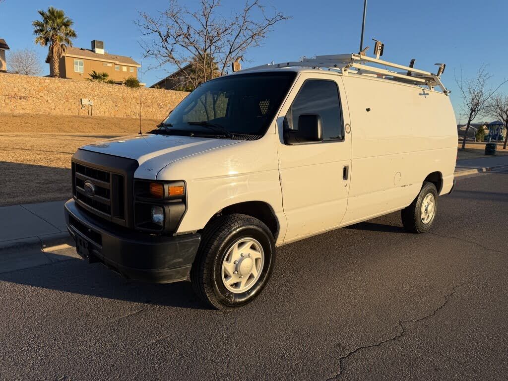 2011 FORD E-250
