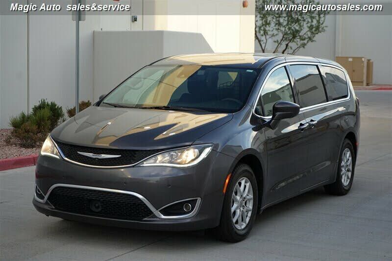 2020 CHRYSLER Pacifica