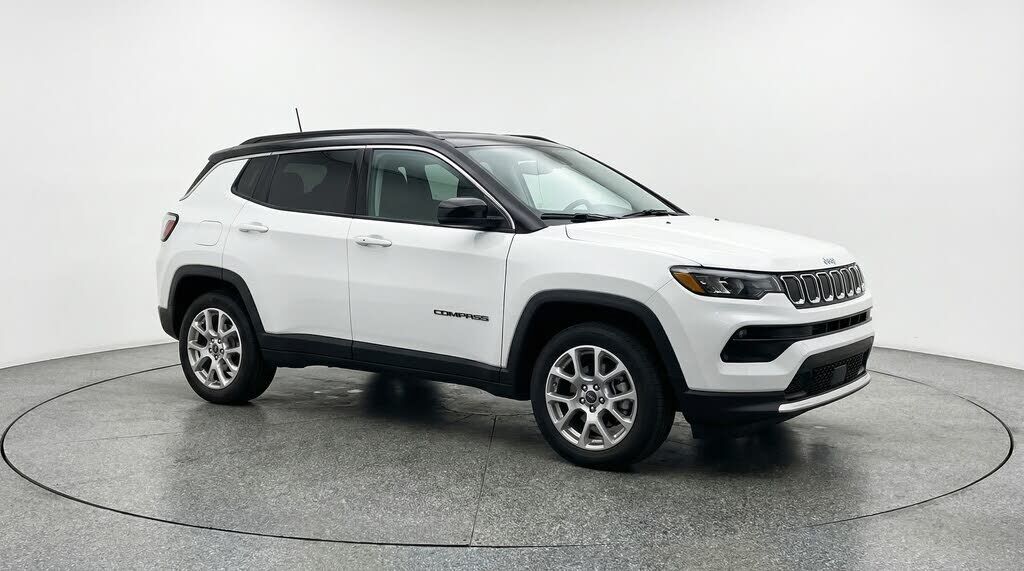 2025 JEEP Compass
