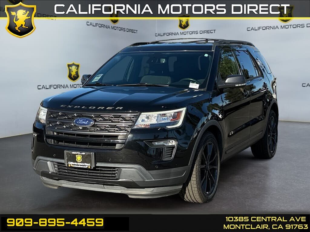 2018 FORD Explorer