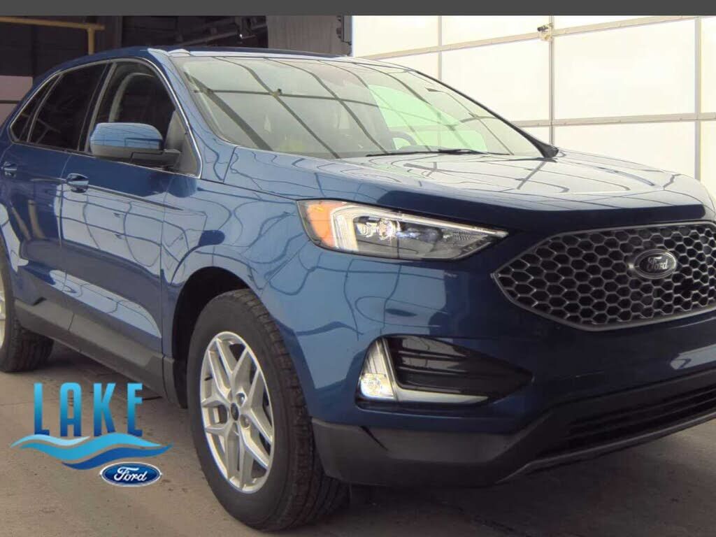 2024 FORD Edge