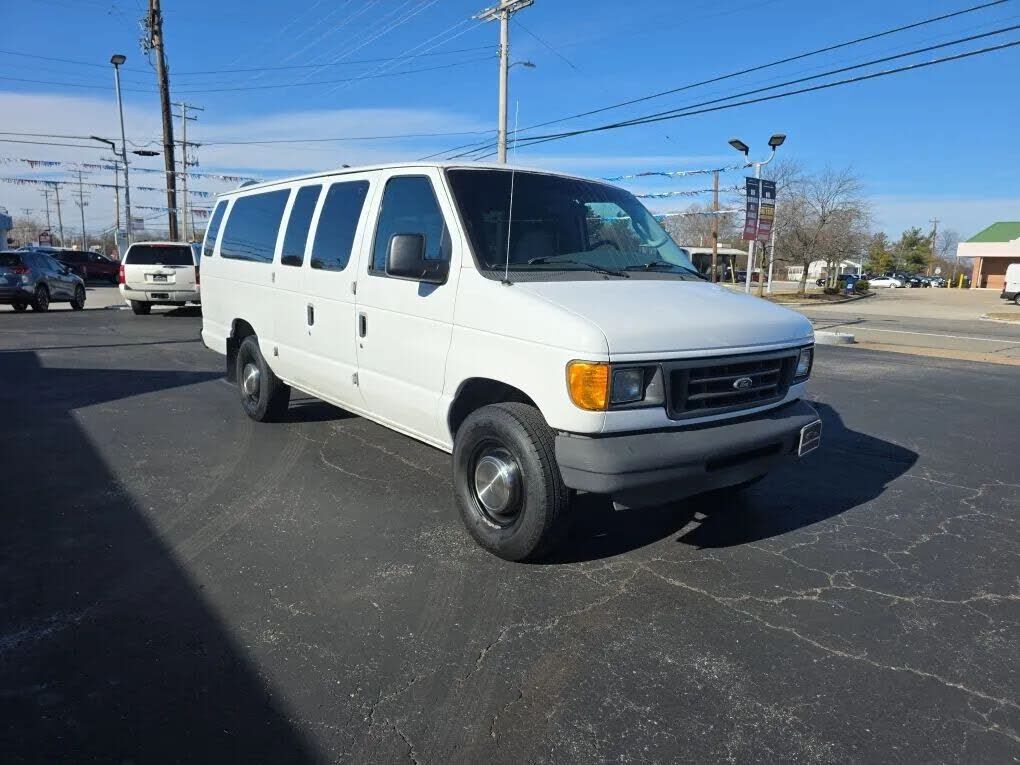 2003 FORD E-350