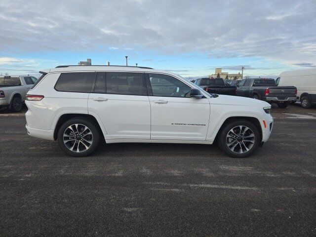 2022 JEEP Grand Cherokee