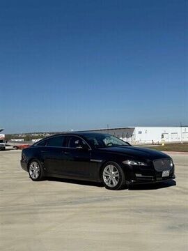 2016 JAGUAR XJ