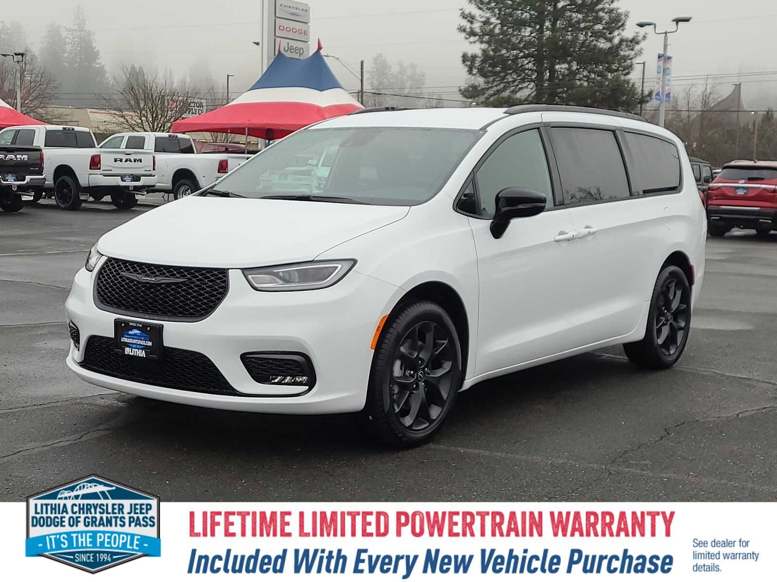 2026 CHRYSLER Pacifica