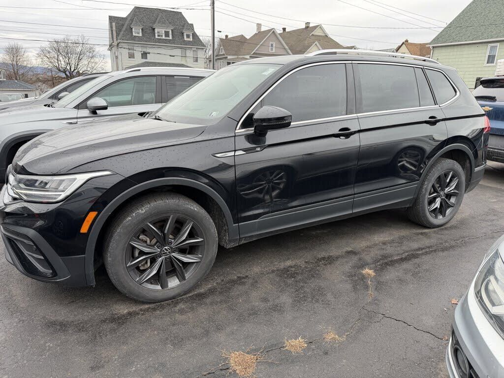 2023 VOLKSWAGEN Tiguan 4Motion