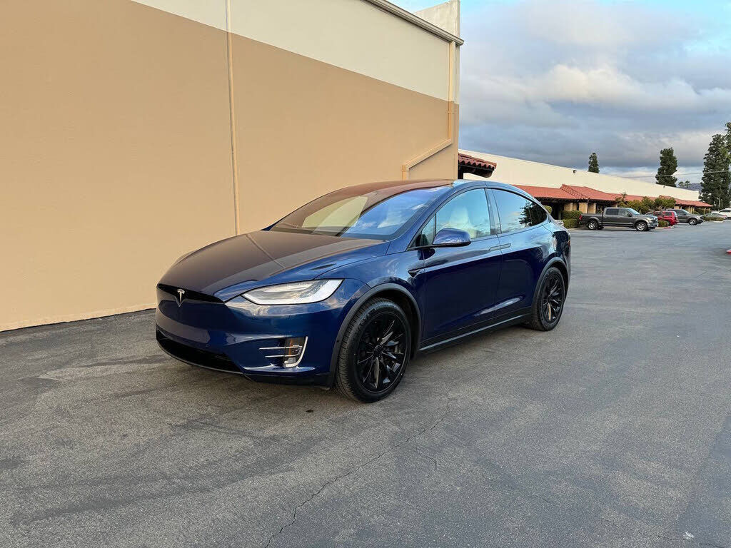 2018 TESLA Model X