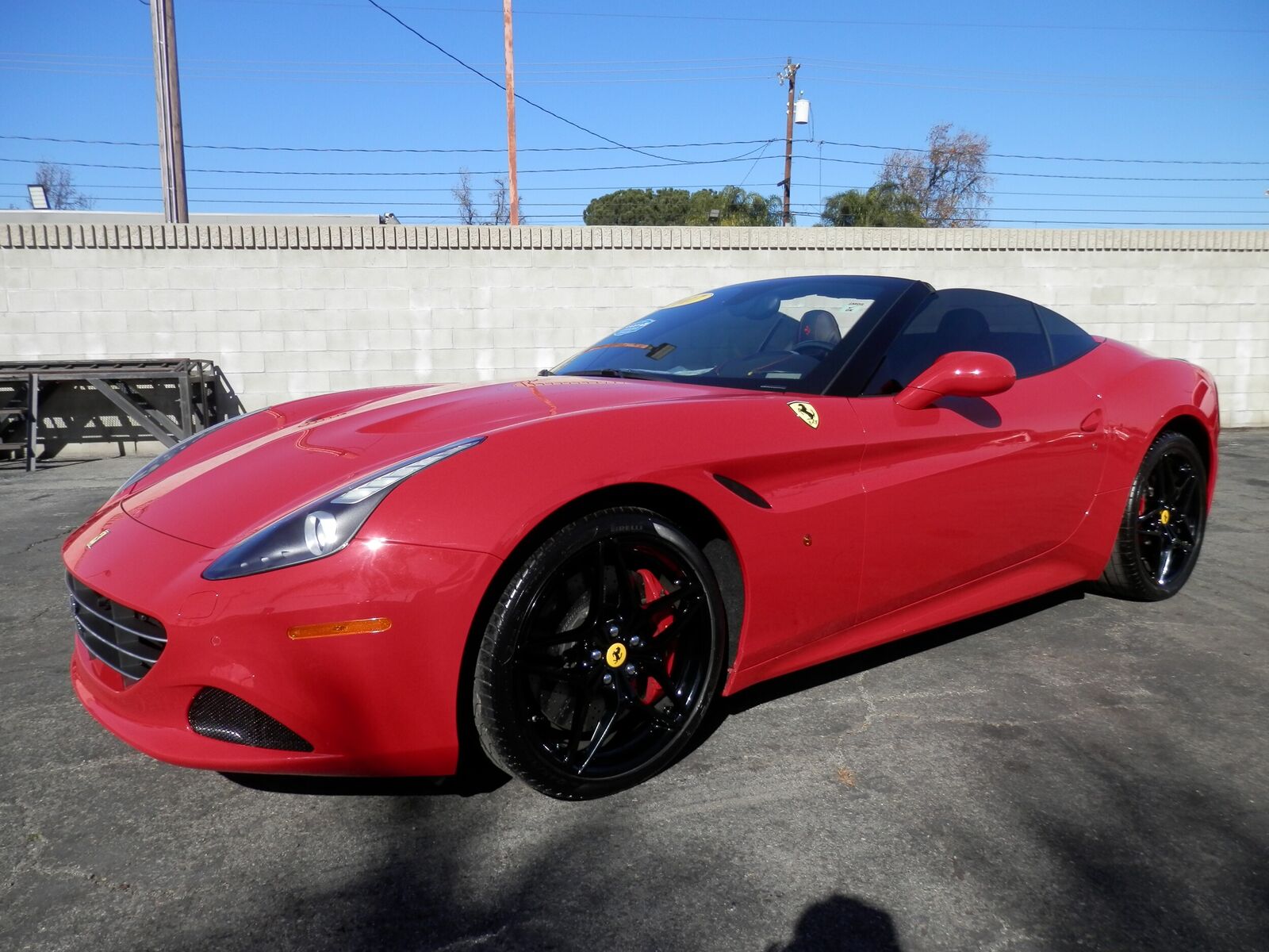 2017 FERRARI California T
