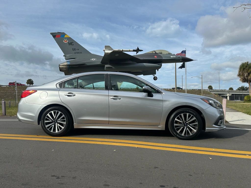 2018 SUBARU Legacy