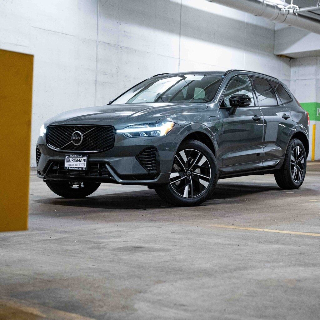 2026 VOLVO XC60