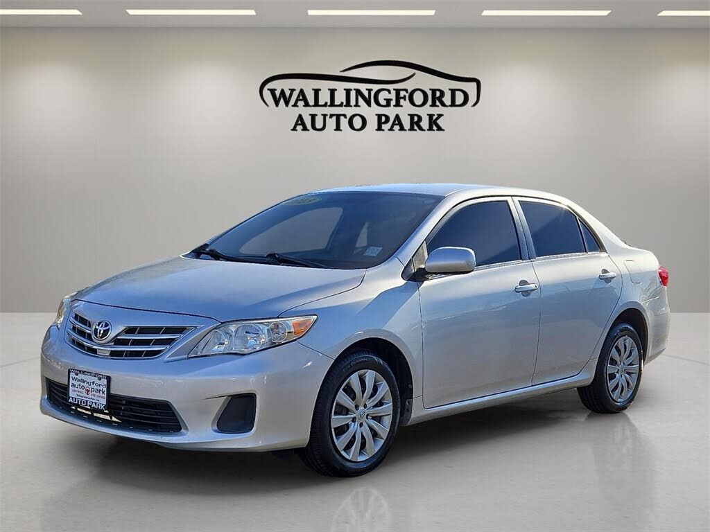 2013 TOYOTA Corolla