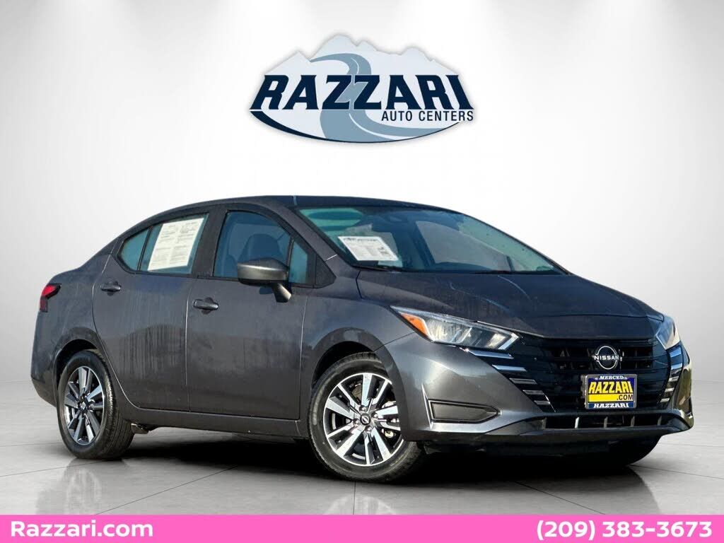2023 NISSAN Versa