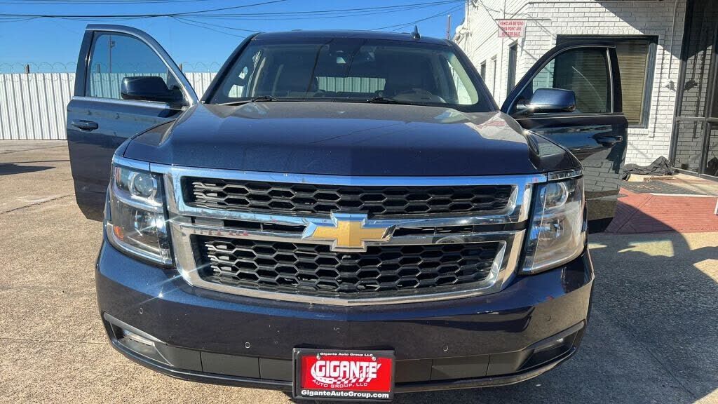 2018 CHEVROLET Suburban