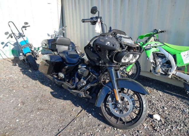 2018 HARLEY DAVIDSON FLTRXS / Road Glide Special