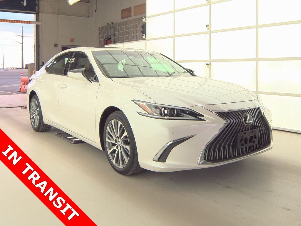 2021 LEXUS ES
