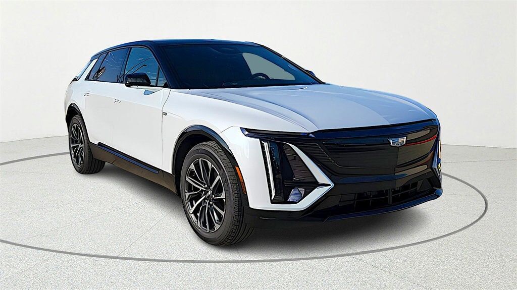 2026 CADILLAC Lyriq