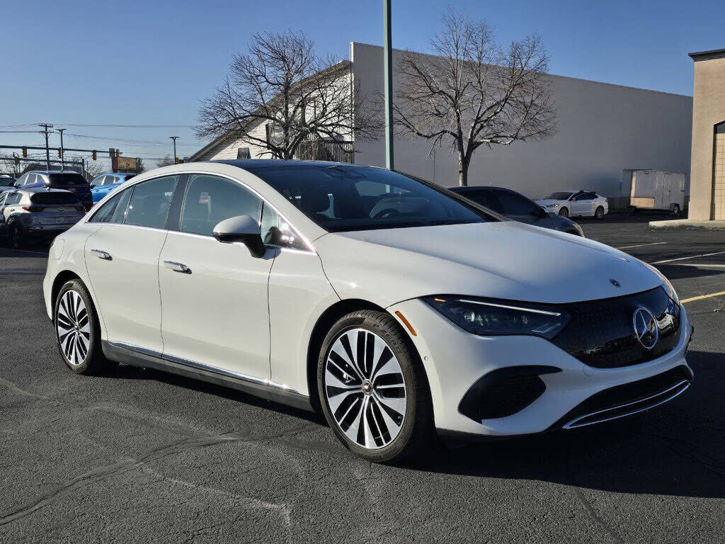 2024 MERCEDES-BENZ EQE-Class Sedan
