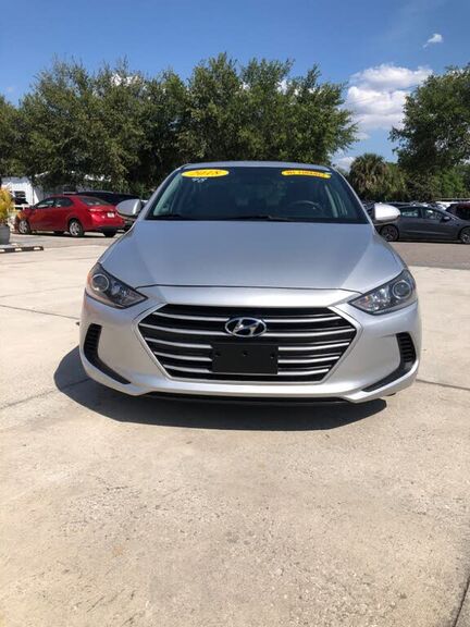 2018 HYUNDAI Elantra