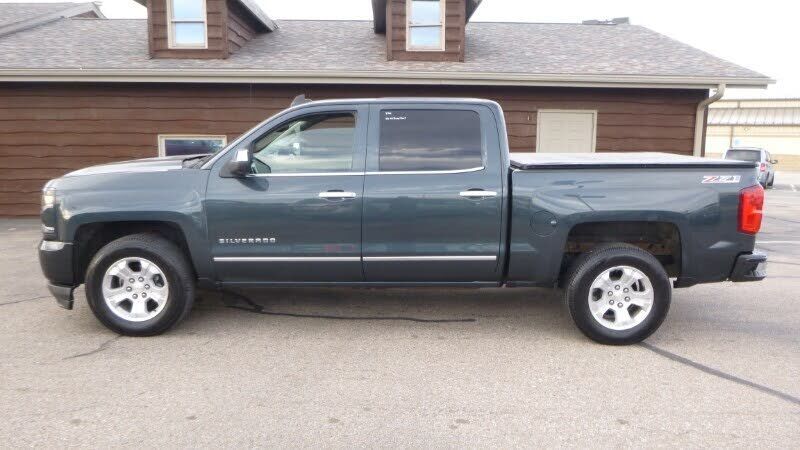 2017 CHEVROLET Silverado