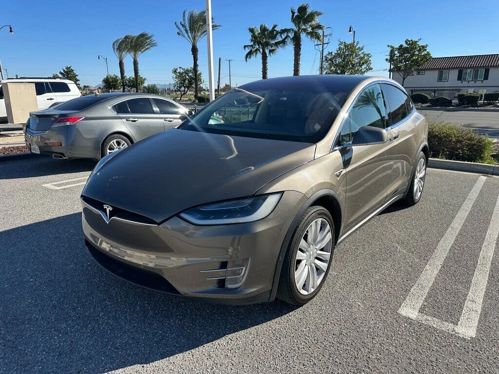 2016 TESLA Model X