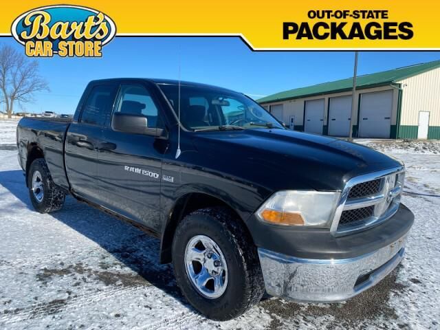 2011 DODGE Ram