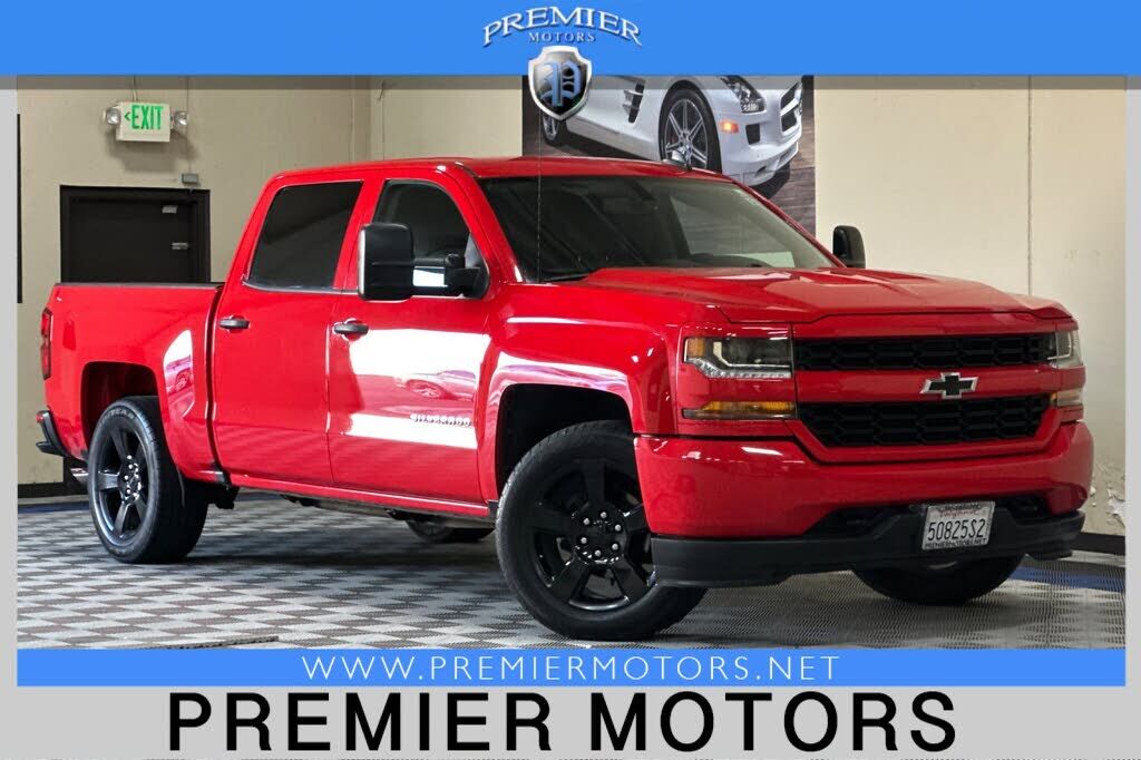 2018 CHEVROLET Silverado