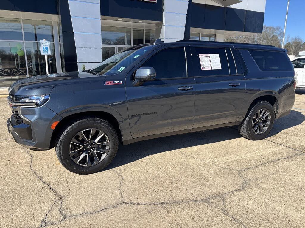 2021 CHEVROLET Suburban